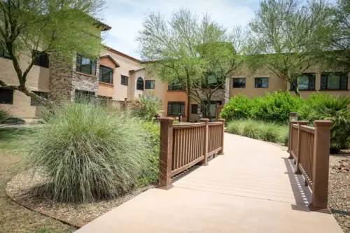 Orchard Pointe at Surprise assisted living secure courtyard walking path